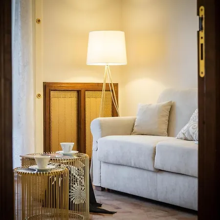 Porto Antico La Cala Apartment *