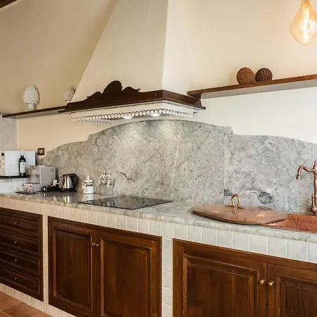 Porto Antico La Cala Apartment *