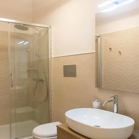 Porto Antico La Cala Apartment Palermo